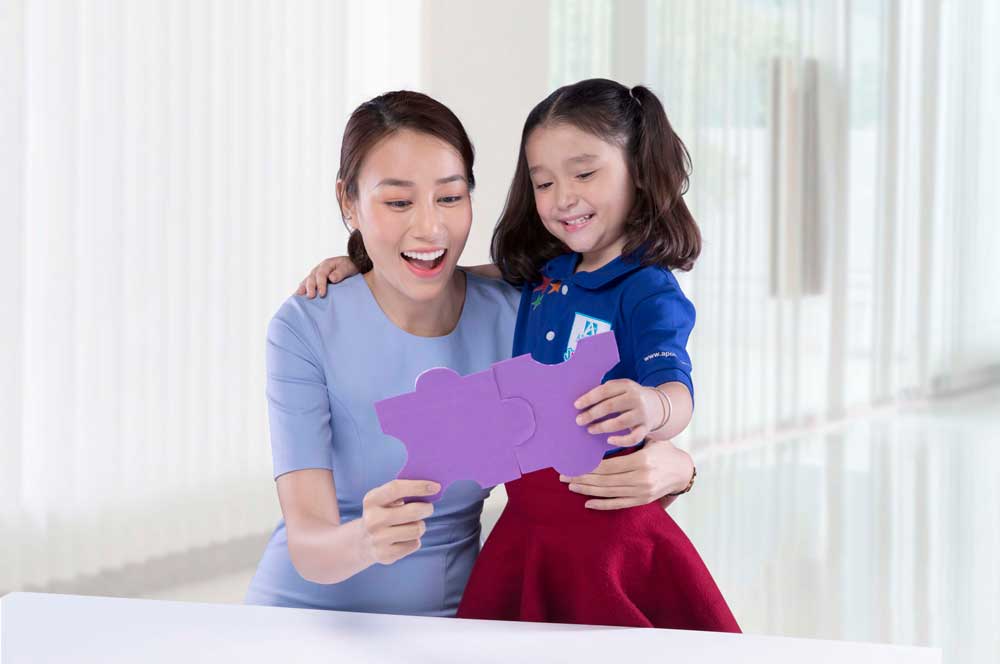 Sáng tác một câu chuyện hay đoạn hội thoại từ ngữ cảnh
