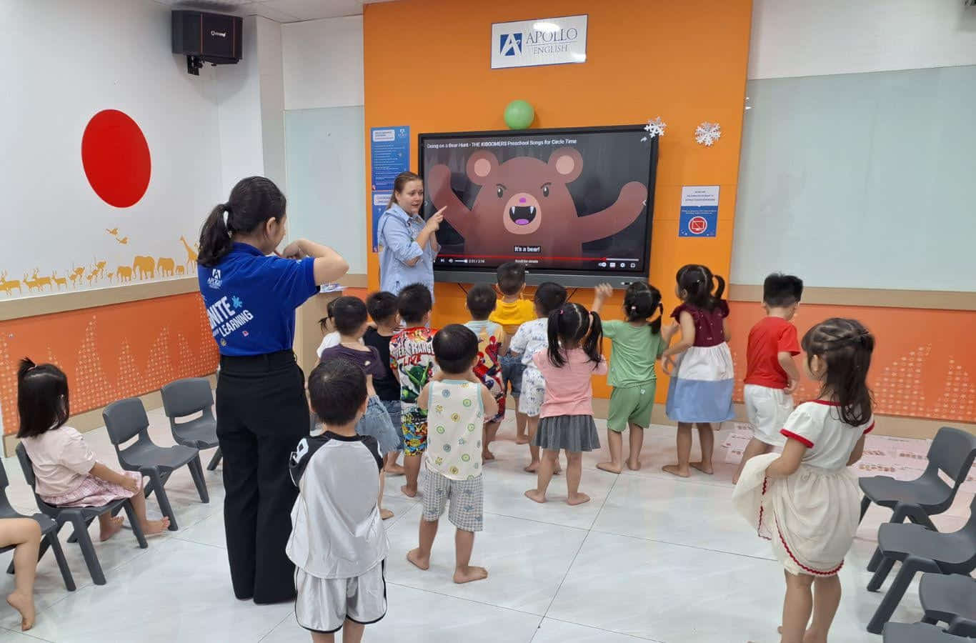 Apollo English Phan Văn Hớn có đầy đủ các lớp học dành cho các bé ở độ tuổi mẫu giáo