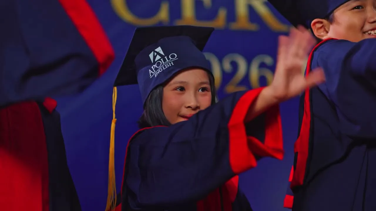 Lễ tốt nghiệp học viên Apollo English