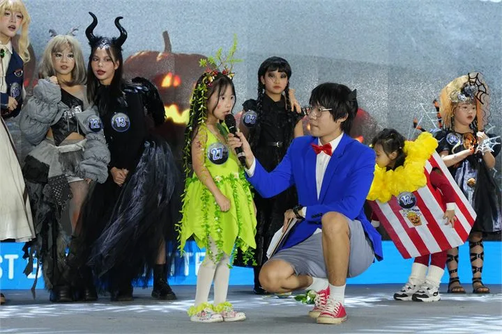 Tự tin giao lưu cùng MC